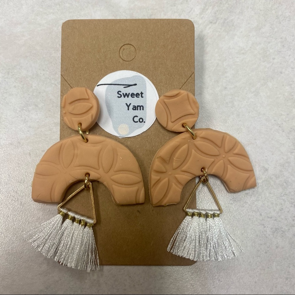 Handmade Clay Earrings 💕